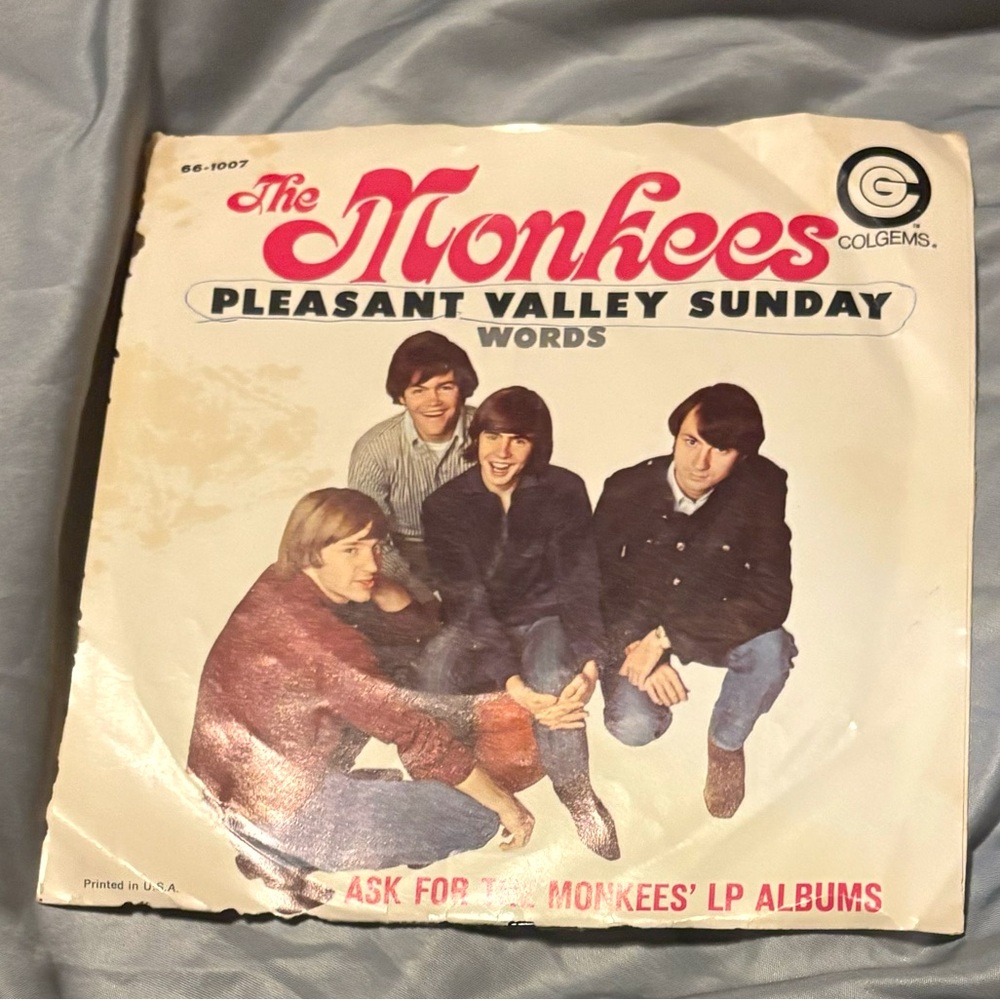THE MONKEES VINYL 45 RECORD with ORIG SLEEVE